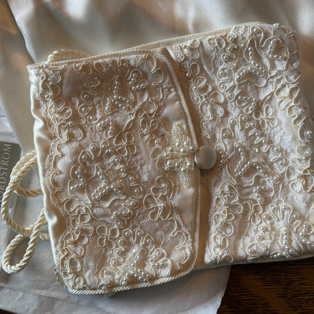 Estate Elegant Pearl-Embellished Ivory Evening Bag